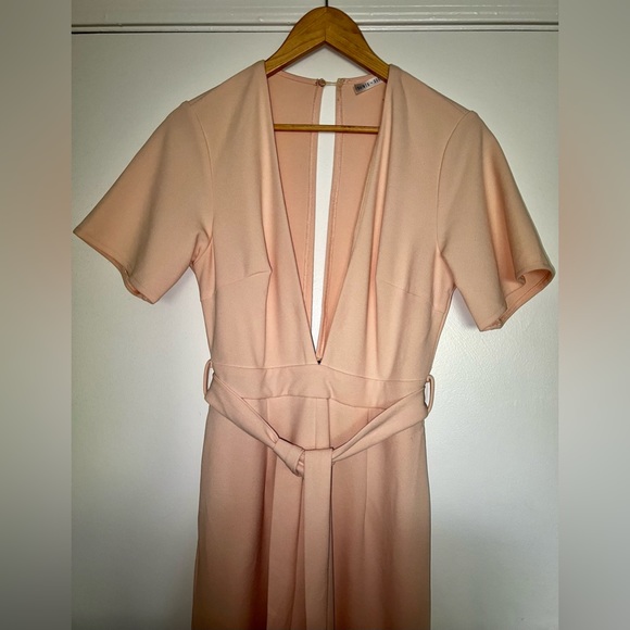 Jumper - Picture 2 of 3